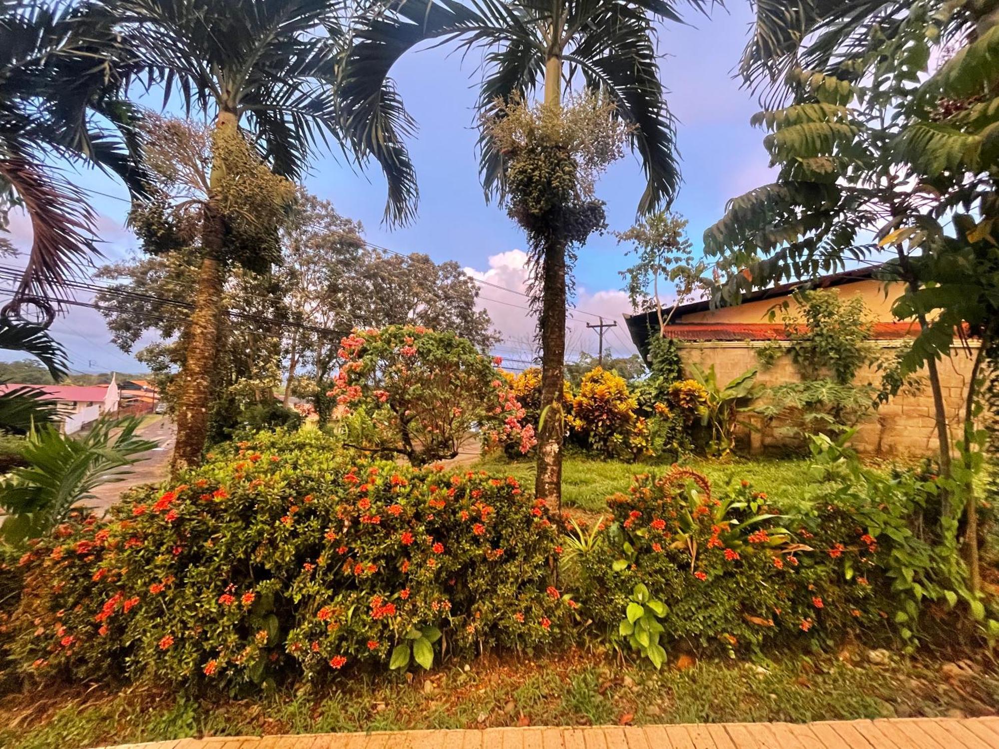 Hotel Tierra De Volcanes La Fortuna Dış mekan fotoğraf